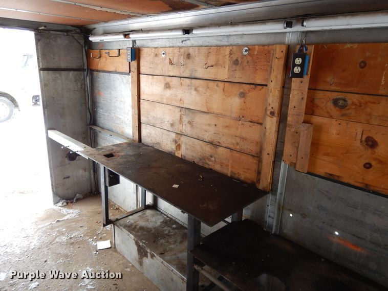 image for item DF5835 1971 International 1200 delivery truck