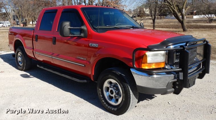 image for item DF5849 1999 Ford F250 Super Duty Crew Cab pickup truck