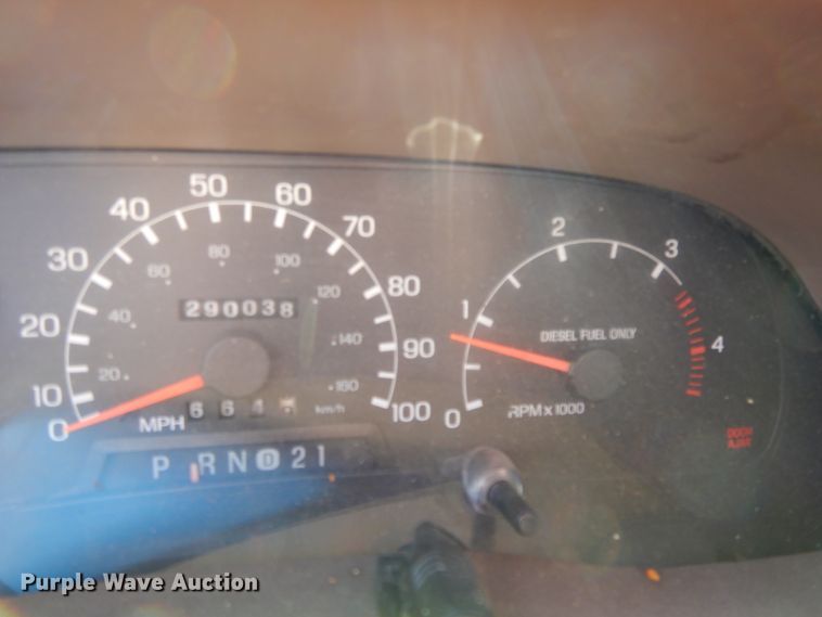 image for item DF5849 1999 Ford F250 Super Duty Crew Cab pickup truck