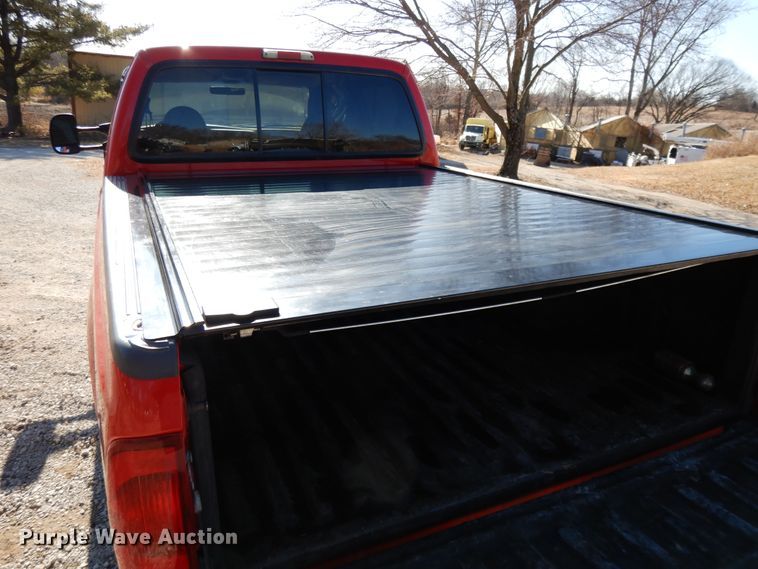 image for item DF5849 1999 Ford F250 Super Duty Crew Cab pickup truck