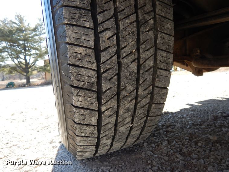 image for item DF5849 1999 Ford F250 Super Duty Crew Cab pickup truck