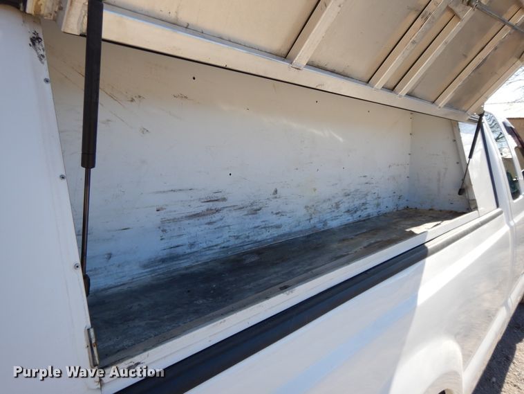 image for item DF5851 2002 Ford F350 Super Duty SuperCab pickup truck