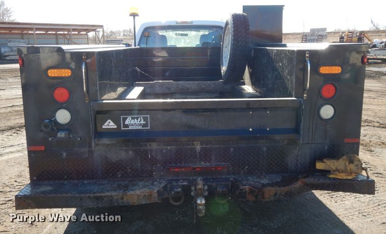 image for item DF5875 2012 Ford F450 Super Duty utility truck