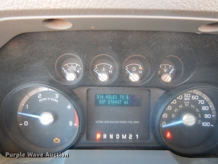 image for item DF5875 2012 Ford F450 Super Duty utility truck