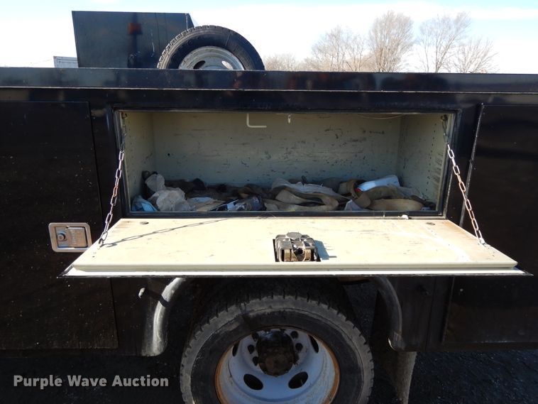 image for item DF5875 2012 Ford F450 Super Duty utility truck