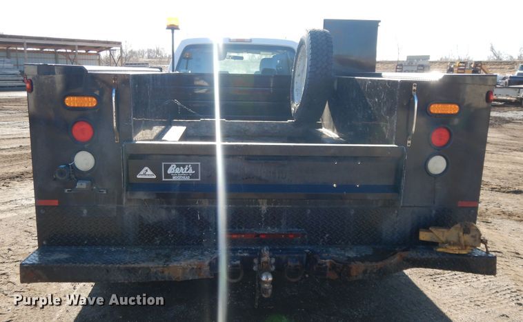 image for item DF5875 2012 Ford F450 Super Duty utility truck