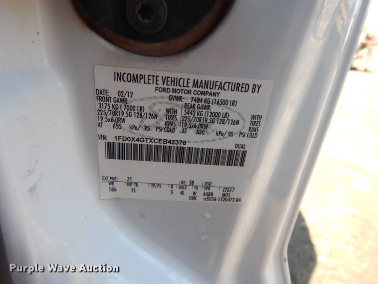 image for item DF5875 2012 Ford F450 Super Duty utility truck