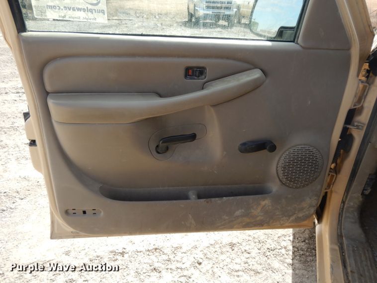 image for item DF5882 2001 Chevrolet Silverado 1500 Ext. Cab pickup truck