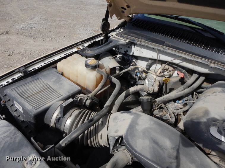 image for item DF5882 2001 Chevrolet Silverado 1500 Ext. Cab pickup truck