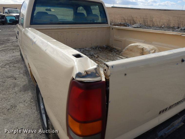 image for item DF5882 2001 Chevrolet Silverado 1500 Ext. Cab pickup truck