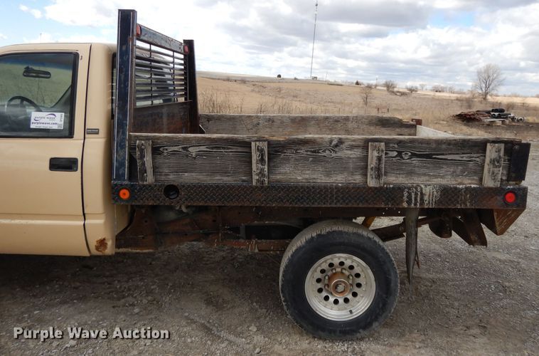 image for item DF5885 1990 Chevrolet C2500 flatbed pickup truck