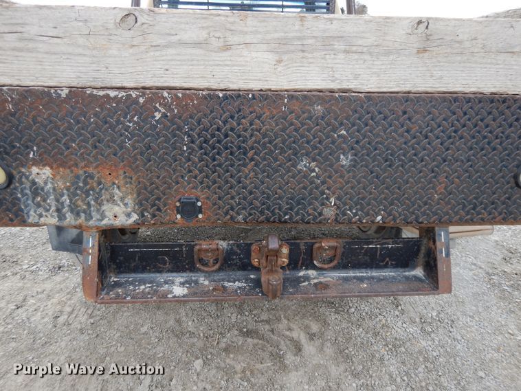 image for item DF5885 1990 Chevrolet C2500 flatbed pickup truck