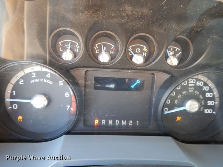 image for item DF5888 2011 Ford F250 Super Duty SuperCab pickup truck