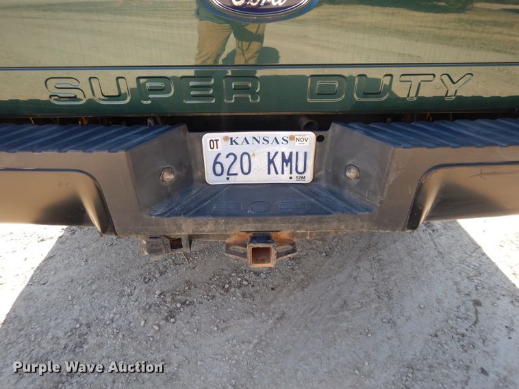 image for item DF5888 2011 Ford F250 Super Duty SuperCab pickup truck