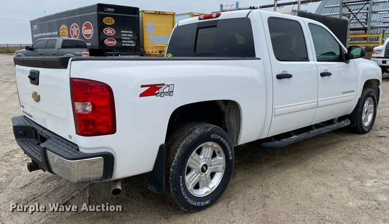 image for item DF6651 2011 Chevrolet Silverado 1500 Crew Cab pickup truck