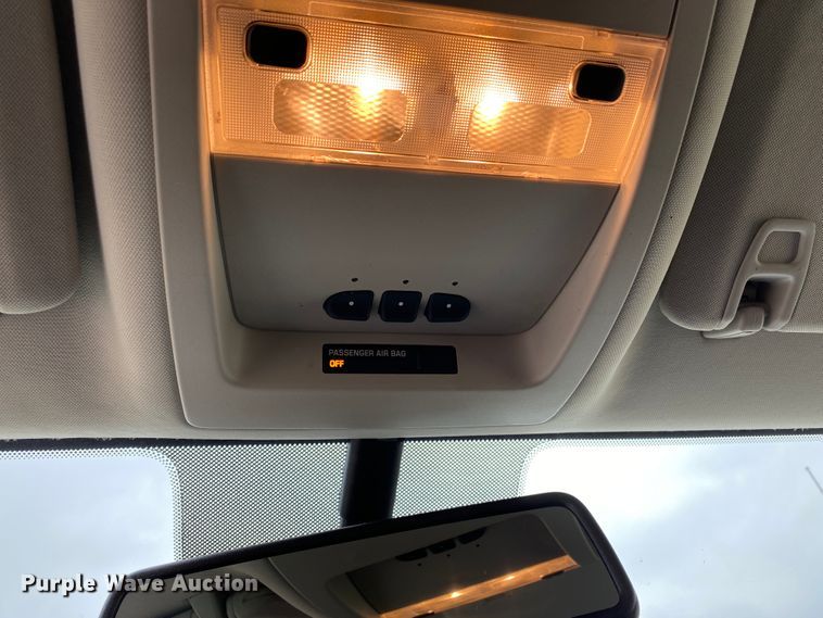 image for item DF6651 2011 Chevrolet Silverado 1500 Crew Cab pickup truck