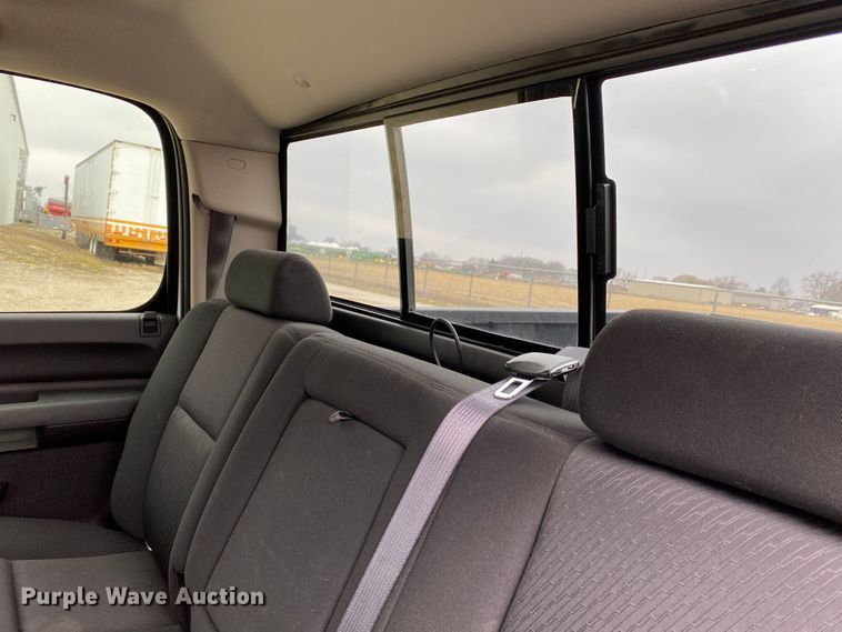 image for item DF6651 2011 Chevrolet Silverado 1500 Crew Cab pickup truck