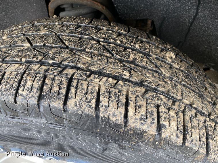 image for item DF6651 2011 Chevrolet Silverado 1500 Crew Cab pickup truck