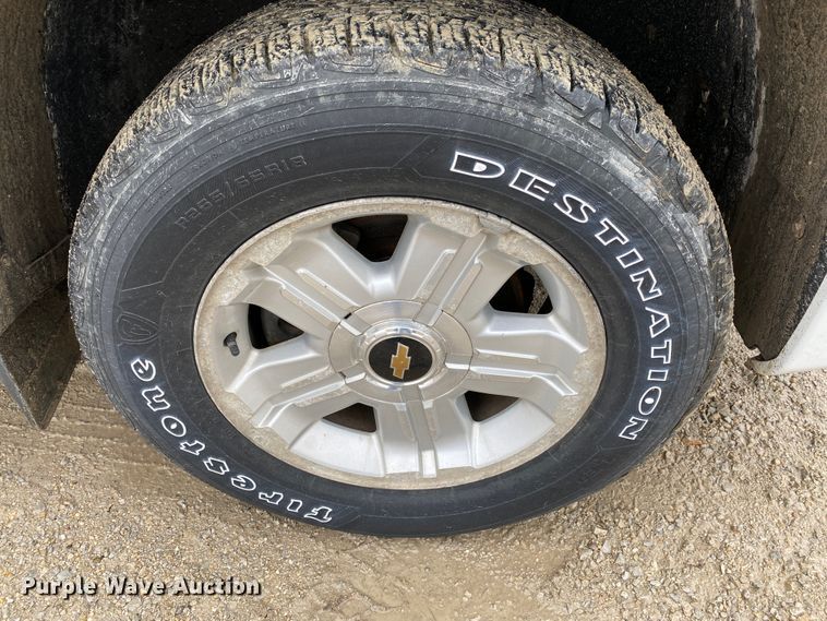 image for item DF6651 2011 Chevrolet Silverado 1500 Crew Cab pickup truck