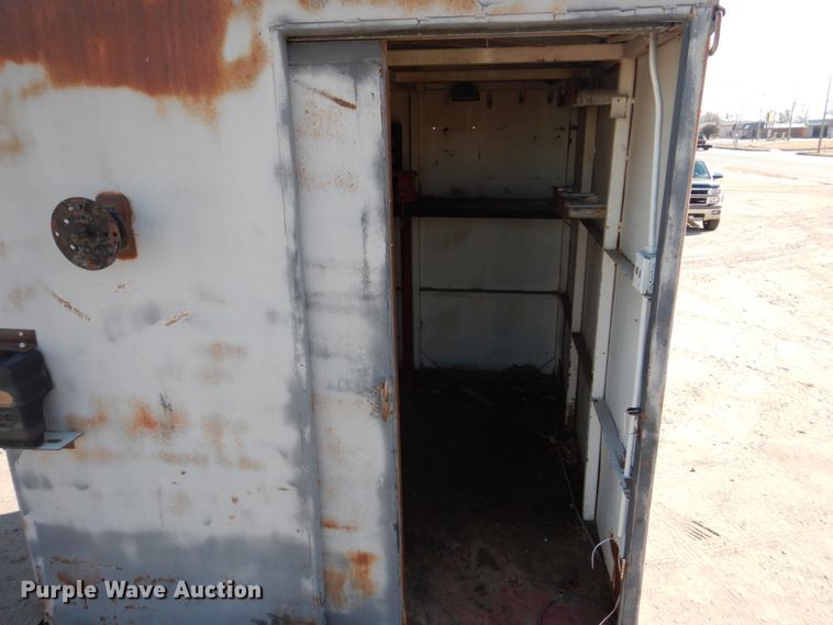 image for item DF7360 1999 Jantz equipment trailer