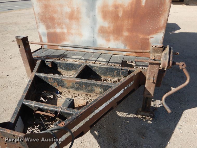 image for item DF7360 1999 Jantz equipment trailer