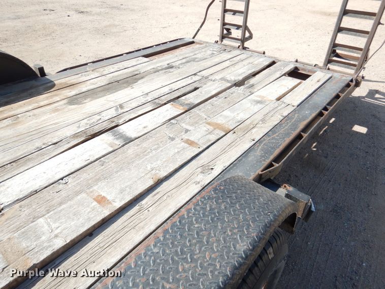 image for item DF7360 1999 Jantz equipment trailer