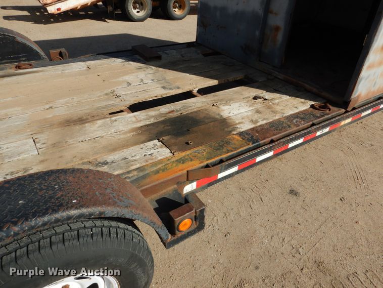 image for item DF7360 1999 Jantz equipment trailer