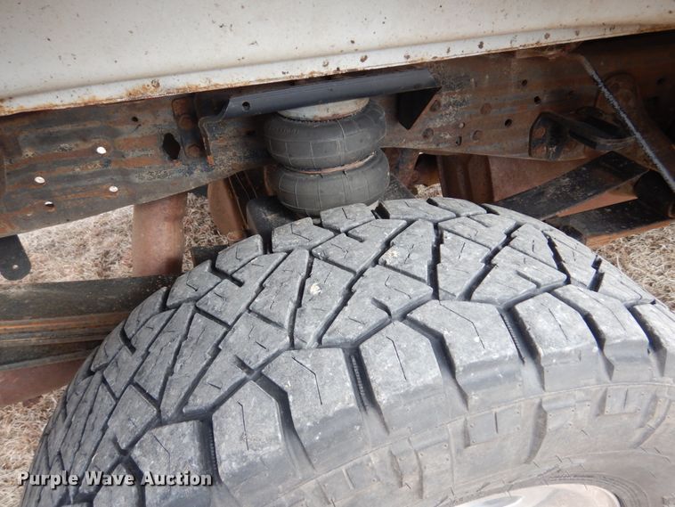 image for item DF7383 2005 Ford F250 Super Duty FX4 SuperCab pickup truck