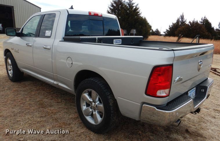 image for item DF7384 2017 Dodge Ram 1500 Big Horn Quad Cab pickup truck