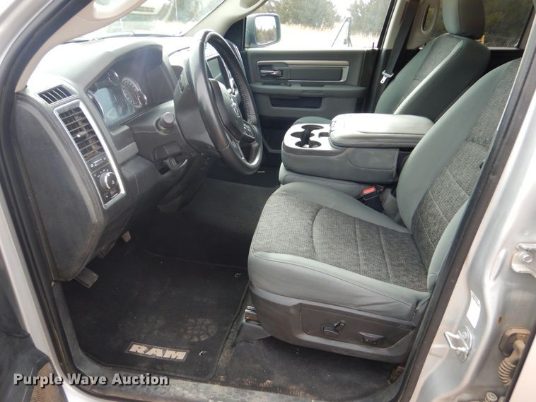 image for item DF7384 2017 Dodge Ram 1500 Big Horn Quad Cab pickup truck