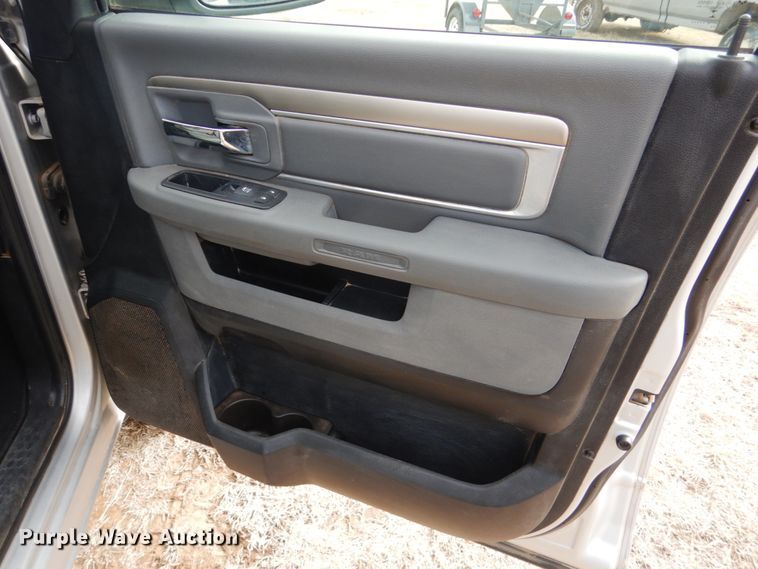 image for item DF7384 2017 Dodge Ram 1500 Big Horn Quad Cab pickup truck