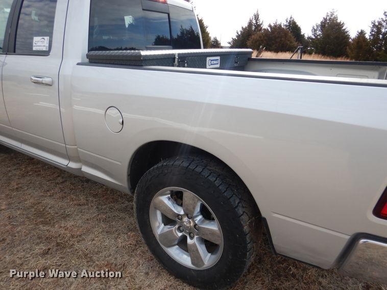 image for item DF7384 2017 Dodge Ram 1500 Big Horn Quad Cab pickup truck