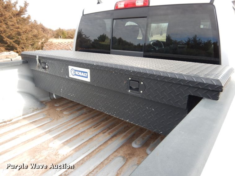 image for item DF7384 2017 Dodge Ram 1500 Big Horn Quad Cab pickup truck