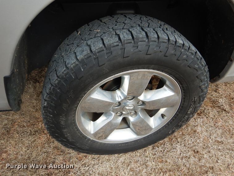 image for item DF7384 2017 Dodge Ram 1500 Big Horn Quad Cab pickup truck