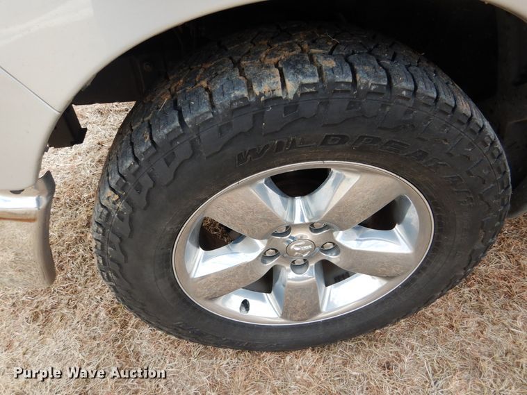 image for item DF7384 2017 Dodge Ram 1500 Big Horn Quad Cab pickup truck