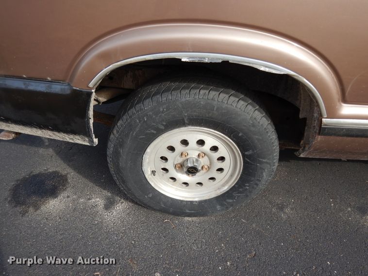 image for item DG6327 1996 Chevrolet Blazer LS SUV