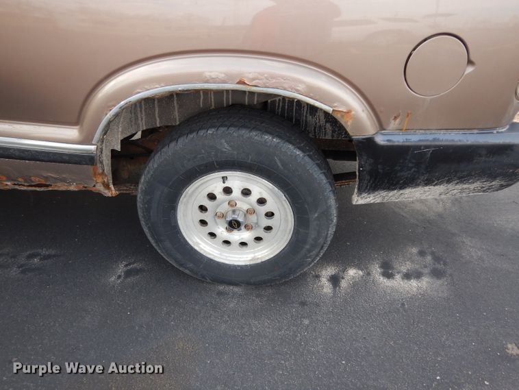 image for item DG6327 1996 Chevrolet Blazer LS SUV