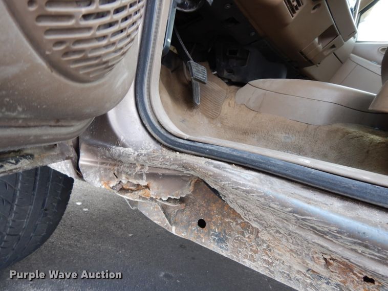 image for item DG6327 1996 Chevrolet Blazer LS SUV