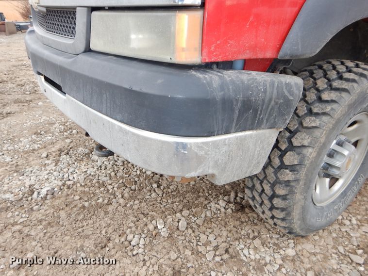 image for item DH4311 2004 Chevrolet Silverado 2500HD pickup truck