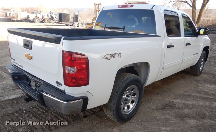 image for item DH4436 2010 Chevrolet Silverado 1500 Crew Cab pickup truck