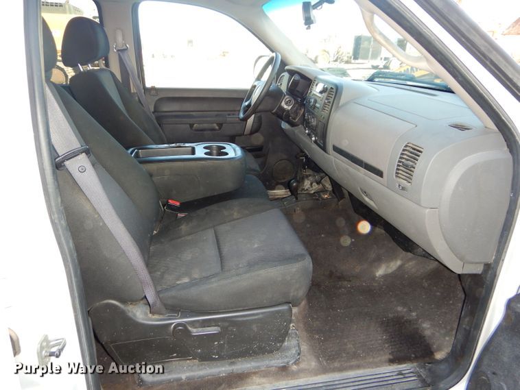 image for item DH4436 2010 Chevrolet Silverado 1500 Crew Cab pickup truck