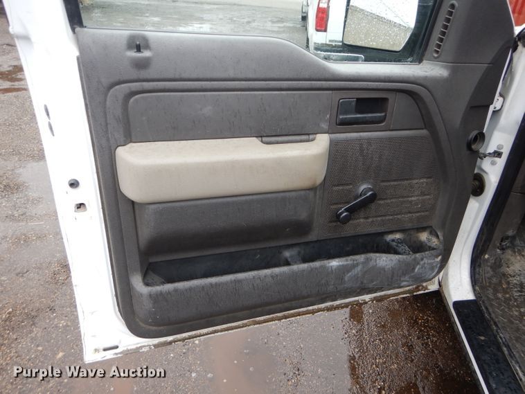 image for item DH4442 2010 Ford F150 pickup truck