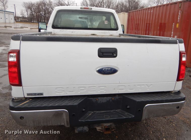 image for item DH4443 2008 Ford F250 Super Duty pickup truck