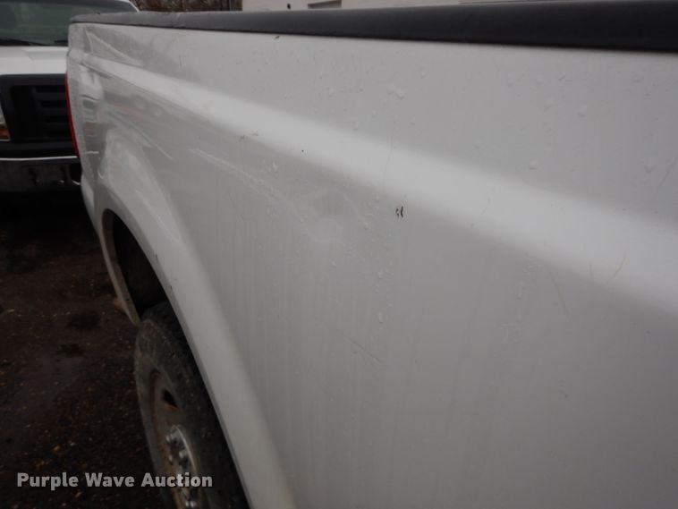 image for item DH4443 2008 Ford F250 Super Duty pickup truck