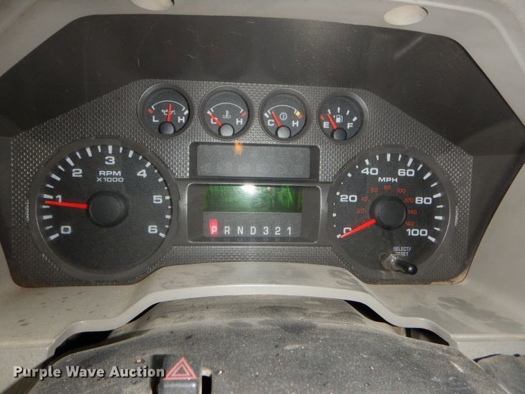 image for item DH4443 2008 Ford F250 Super Duty pickup truck