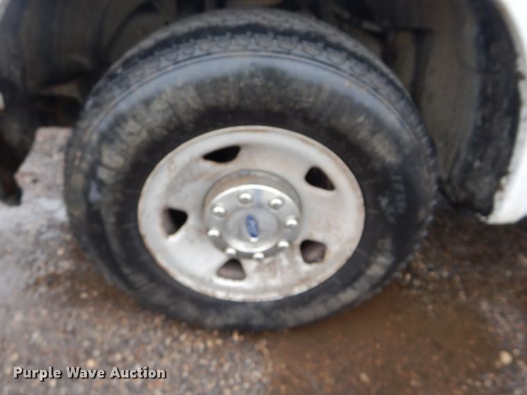 image for item DH4443 2008 Ford F250 Super Duty pickup truck