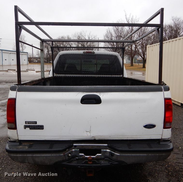 image for item DH4444 1999 Ford F250 Super Duty SuperCab pickup truck