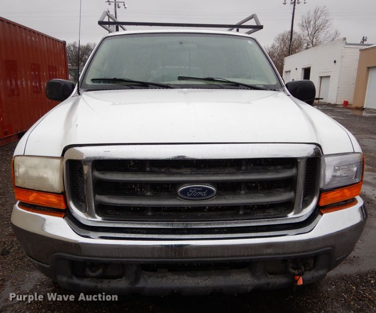 image for item DH4444 1999 Ford F250 Super Duty SuperCab pickup truck