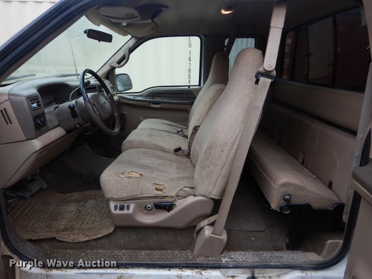 image for item DH4444 1999 Ford F250 Super Duty SuperCab pickup truck