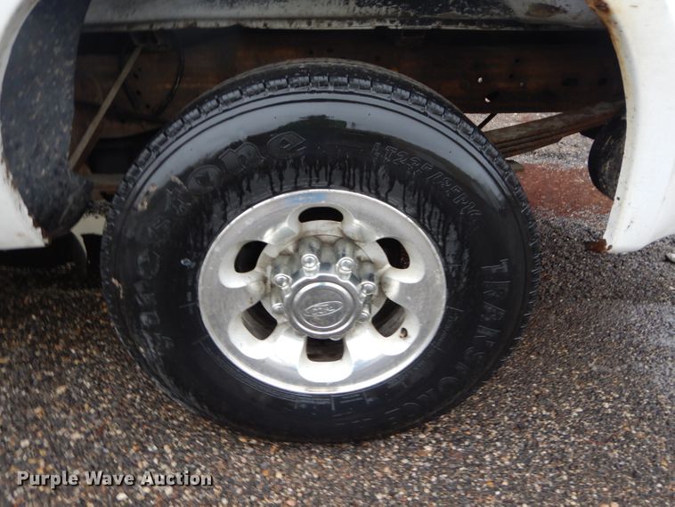 image for item DH4444 1999 Ford F250 Super Duty SuperCab pickup truck